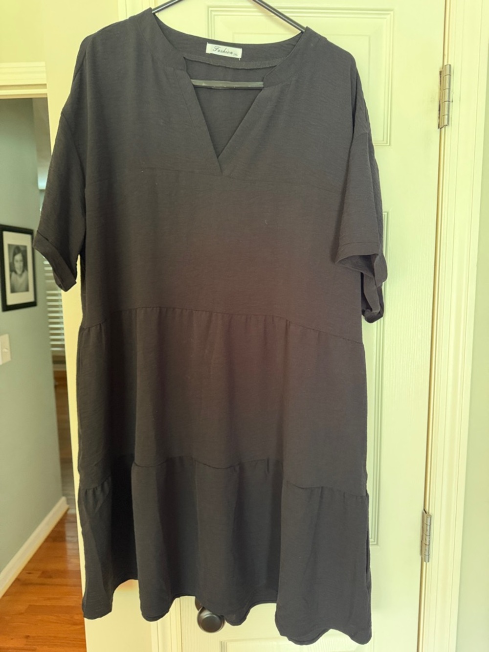 Black Flowy Tiered Womens Casual soft Dress size 2Xl.